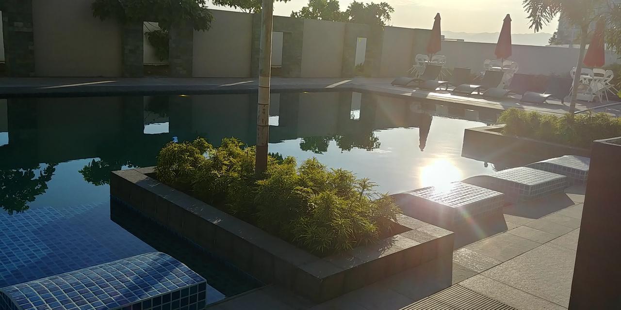 Mactan Newtown Seaview At One Pacific Residence Lapu-Lapu City Exterior foto