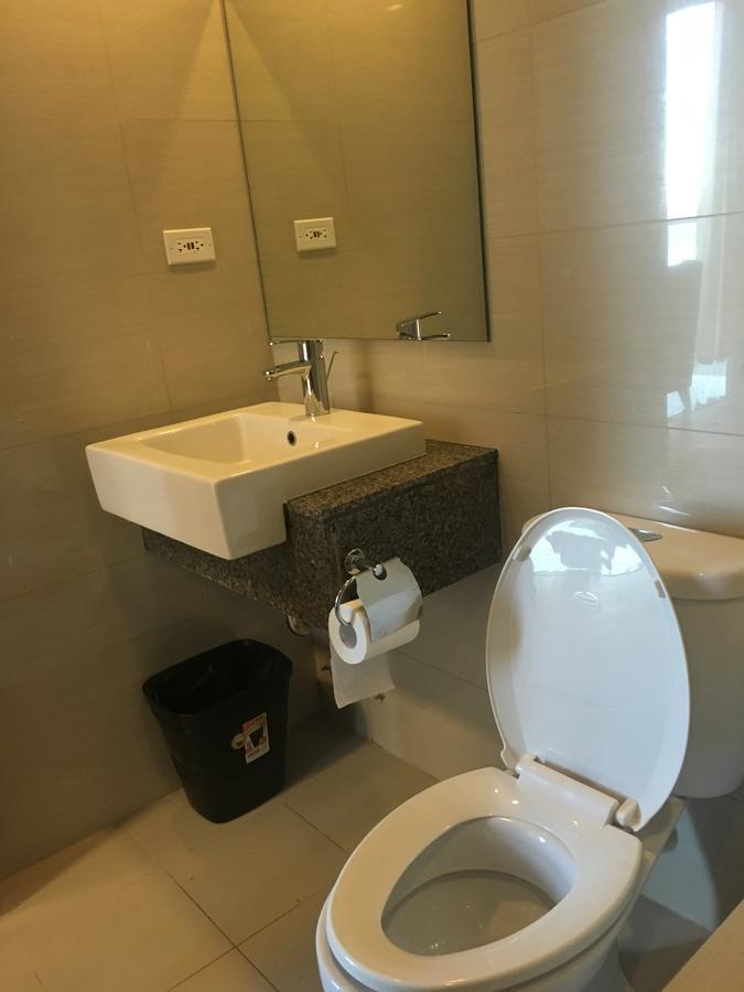 Mactan Newtown Seaview At One Pacific Residence Lapu-Lapu City Exterior foto